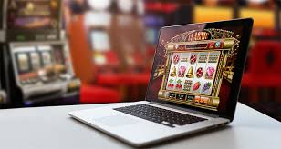 Discovering Online Casinos with Anonymous Crypto Transactions Discovering Online Casinos with Anonymous Crypto Transactions